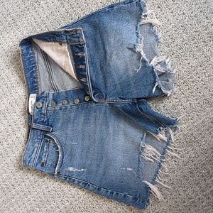 Abercrombie & Fitch high rise Dad short size 0 or 25 in distressed Medium.